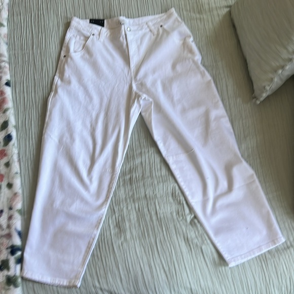 Banana Republic WEDDING WHITE MID RISE BARREL JEANS 32/14 - Picture 2 of 2